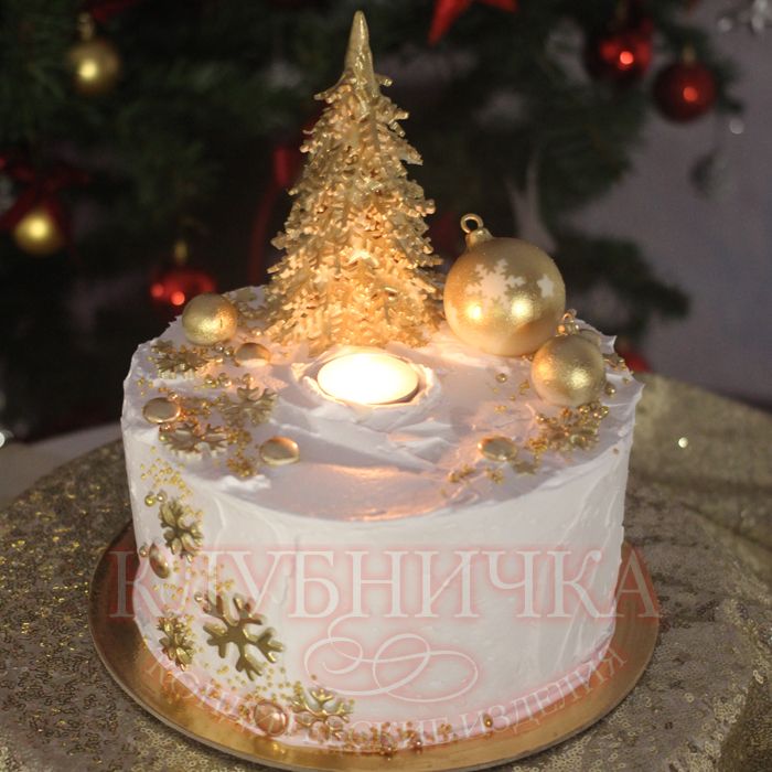  торт "Новогодняя свеча" 1800руб/кг + 900 руб фигурки